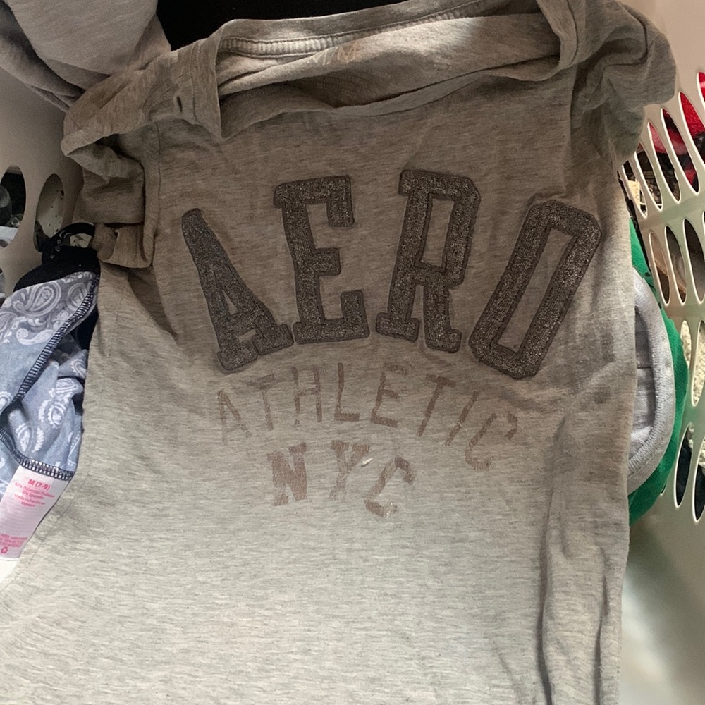 Grey tshirt